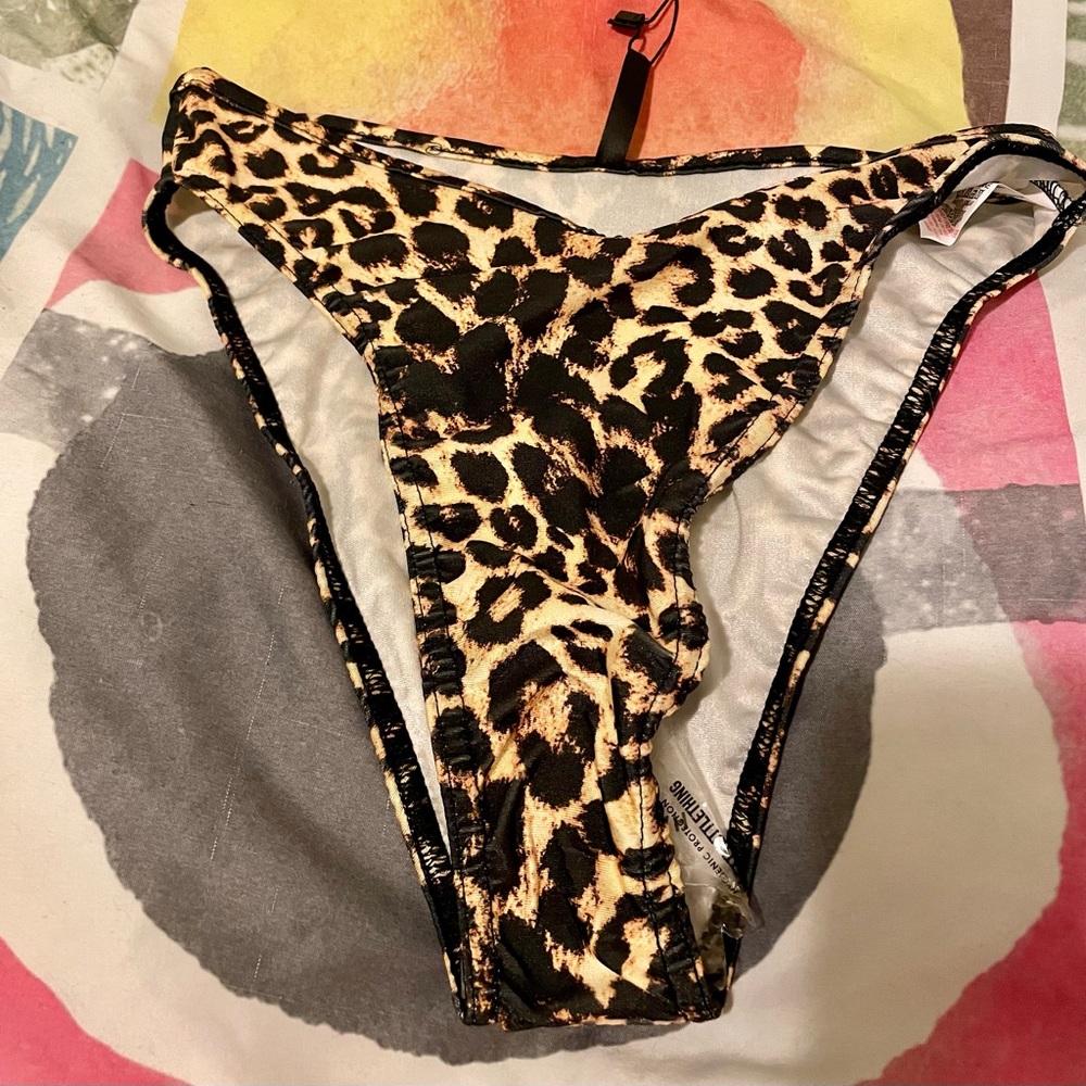 NWT PRETTY LITTLE THING Cheetah Print Bikini Bottom